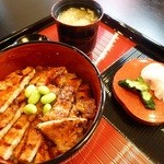 豚飼い屋 十勝の豚丼 - なかさつない