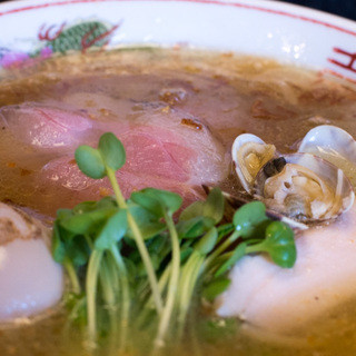 フスマにかけろ 中崎壱丁 中崎商店會1-6-18号ラーメン_1