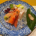 春日ホテル - 造り