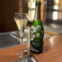 銀座 鉄板焼き Sublime - 人気のシャンパーニュ　ペリエ・ジュエ