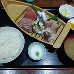 お食事処 ぽんぽこ亭 - 刺身定食1200円