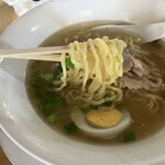 4丁目ラーメン屋 伊江島 - 