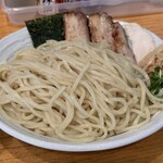 麺屋 シロサキ - 大盛！よく有る太めのモチモチ麺！うまい