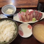 あさり - ブリと初カツオの刺身定食