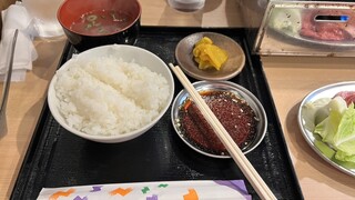 Yakiniku Sutorongu - 