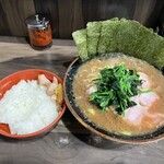 神田ラーメン わいず - 