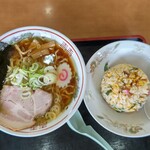 蕃龍 - ラーメン＆小炒飯