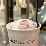 HiO ICE CREAM Stand - あまおういちごのシロップ