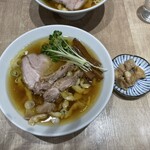 手打 親鶏中華そば 綾川 - 