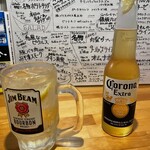 Yama no koya - コロナビールとハイボール