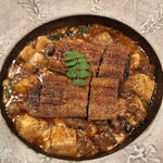 中華バル 藍天 - うなぎのせ麻婆豆腐