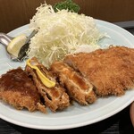 とんかつ あら重  - ソース、カラシ、ロースカツ