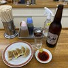 亀戸餃子 - 餃子とアサヒ スーパードライ 瓶ビール（大）