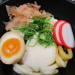 有限会社かいだ食品 - 伊勢芋とろろ入り伊勢うどん（アップ）