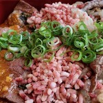 馬肉専門店　虎桜 - 三色重頭ライス大盛