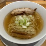 人類みな麺類 - 薄切りmacro 847円