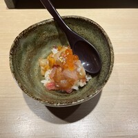 鮨 無垢/鮨 白銀 - 