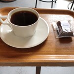 Counterpart Coffee Gallery - エチオピアグジアナソラ900円　フィナンシェ:ざらめチョコ350円