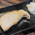 Miyoshi - ブリの切り身の塩焼き