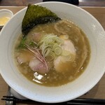 麺屋 げんでん - 背脂しょうゆ鶏そば ¥950(税込)