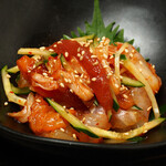 韓式辣白菜拌三文魚