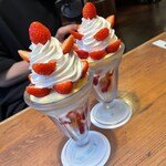 WOODY - 料理写真:いちごカスタードパフェ
