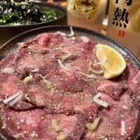 ホルモン焼肉 富や 栄店 - 
