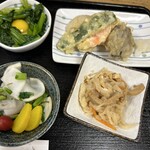 Uozen - 切り干し大根、蕪の浅漬けとお漬物