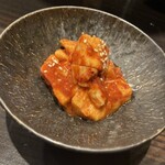 函館焼肉ホルモン市場 愛 - はちみつ梅の長芋キムチ　