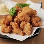 Deep-fried Japanese yam with salted seaweed / Deep-fried small shrimp / Deep-fried cartilage each