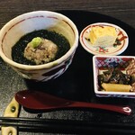 日本料理 馳惣 - 鯛赤飯と生海苔の茶漬け　だし巻き卵　お漬物
