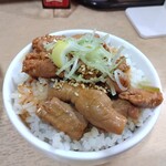 長州ラーメン万龍軒 - 濃い、柔いモツ、旨し!