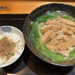 243063546 - 京のきつねうどんとちりめん山椒ごはん