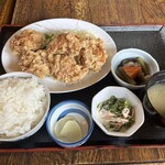 味処佐和 - から揚げ定食