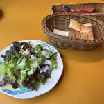 トラットリア・イタリア - サラダ　バケット