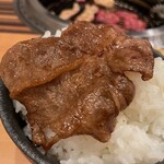 焼肉おしわら 雅 - スー