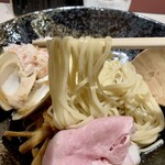 Go den - (限定)蛤と鯛の旨味つけ麺1,200円TPかにほぐし身250円