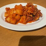 炭火焼肉ホルモン まるは - 