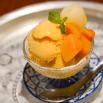 Nikai No Tairyouriya Koppun Temma - タイ料理と言えばやっぱりマンゴー♪人気のマンゴーアイス