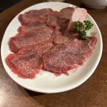 焼肉たんぽぽ - 