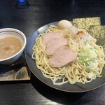 ガツ盛りつけ麺 晴レル屋 - 