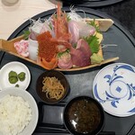 魚とサカナ イオンモール岡崎店 - 特上仲買のお刺身定食