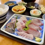 駅前食堂 いなだ - 