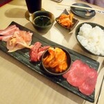 焼肉　殿 - 
