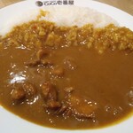 カレーハウスＣｏＣｏ壱番屋 - 数量限定チキンカレー1,030円辛さフツーをライス+100の400gで+137円