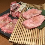 焼肉ホルモン 山水縁 - 