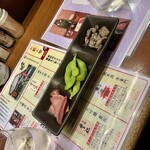 蔵元豊祝 - 豊祝セット550円(330円以下のお酒＋おつまみ3種盛
…鶏の炭火焼、豚タンスモーク、枝豆)
と、豊祝120ml330円