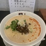 Gyouza to tantanmen gin - 