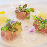 レストラン サクラ - ランチコース 5300円 のエゾ鹿肉とキタアカリポテトのパテ グレープフルーツとライムキャビア