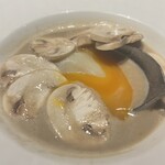 Ginza Furenchi Suburimu Puremiamu - スープ(発酵マッシュルームスープ)